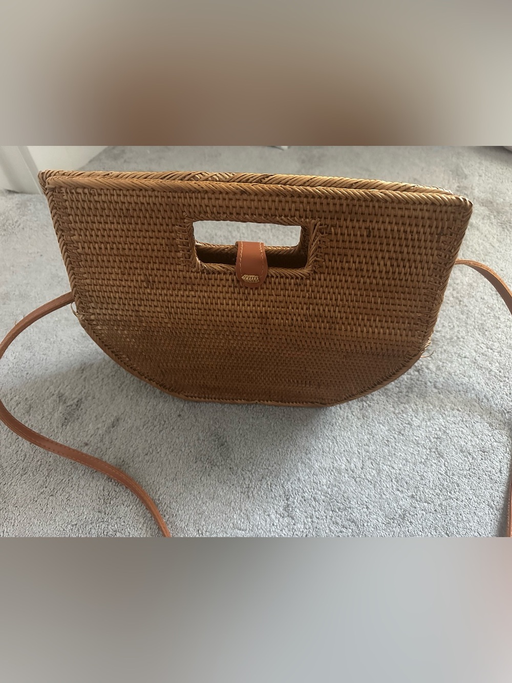 Anthropologie Rattan Woven Crossbody Bag in Tan/Brown Natural Lightweight - Picture 3 of 16